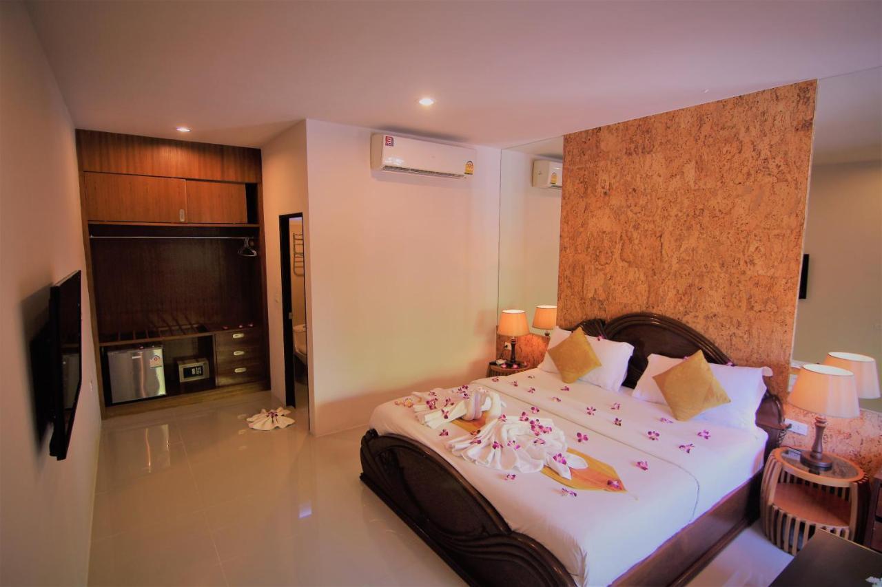 Bangrak Pier Samui Resort Экстерьер фото