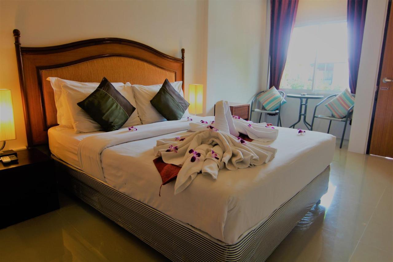 Bangrak Pier Samui Resort Экстерьер фото