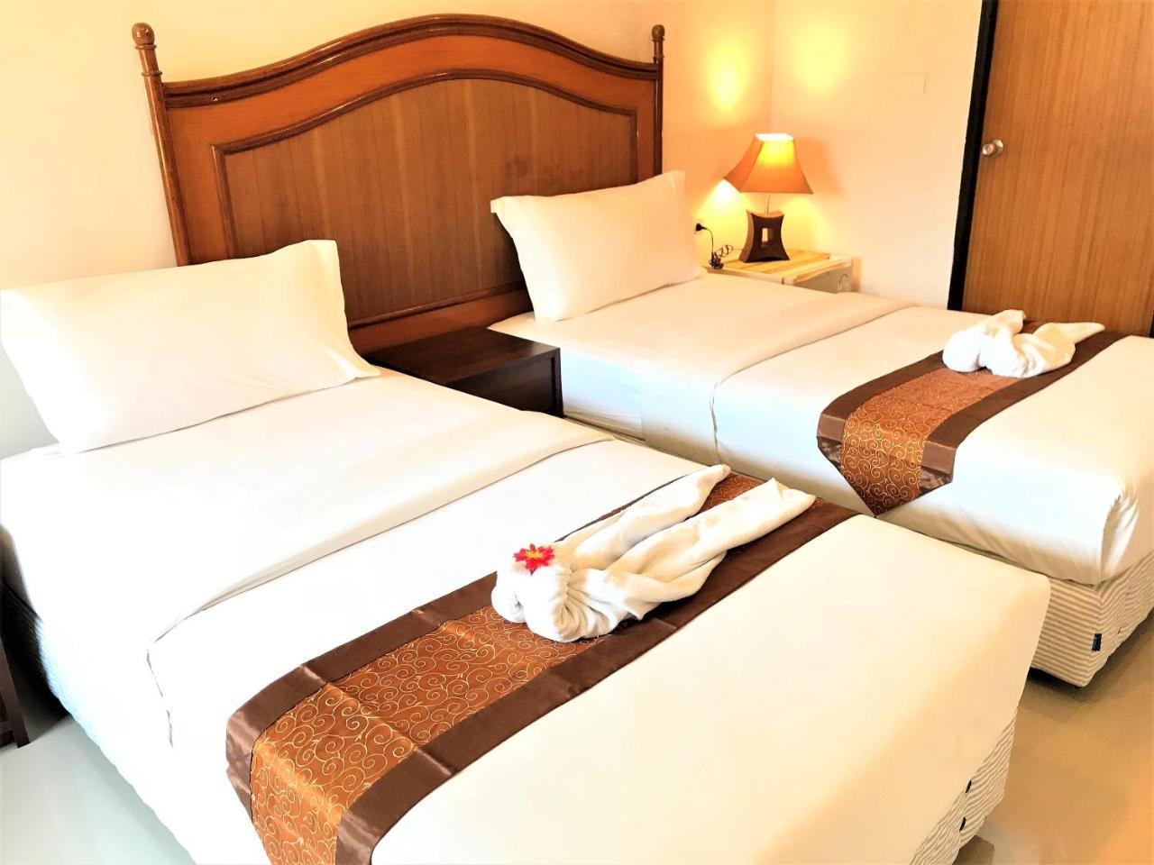Bangrak Pier Samui Resort Экстерьер фото