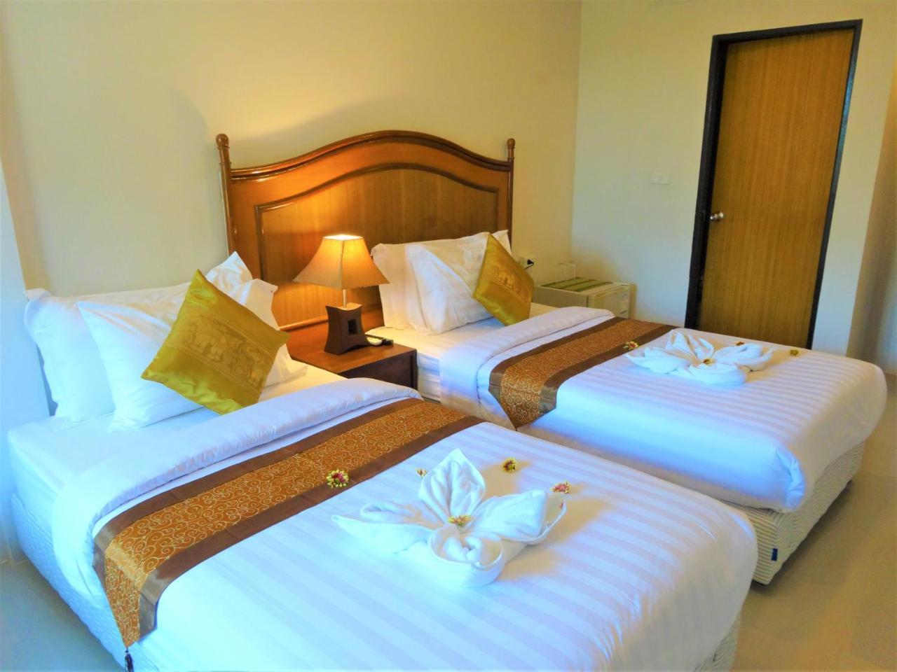 Bangrak Pier Samui Resort Экстерьер фото