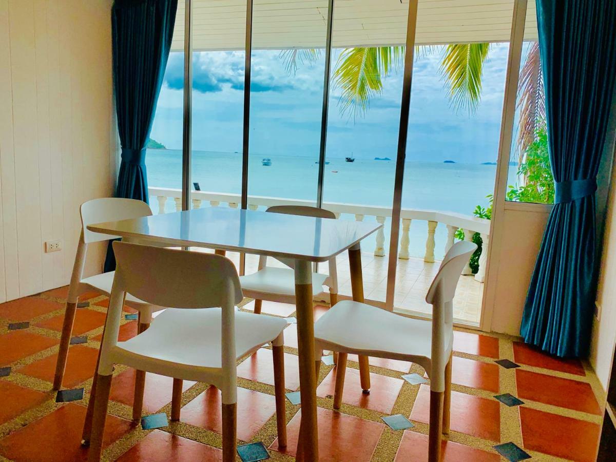 Bangrak Pier Samui Resort Экстерьер фото